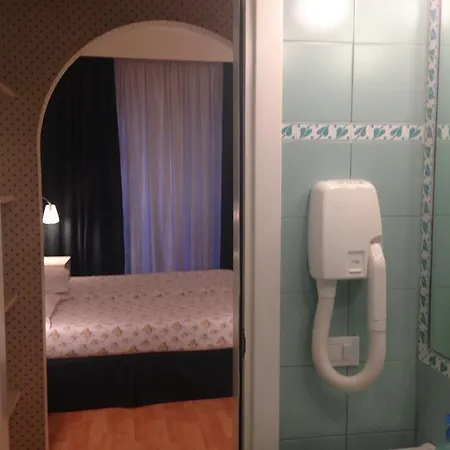 Best Comfort Suites Panzió