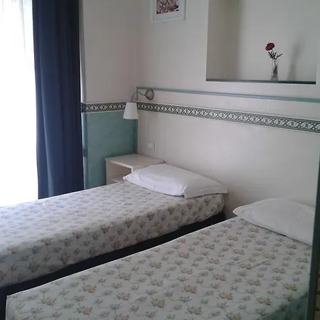 Best Comfort Suites Panzió Róma